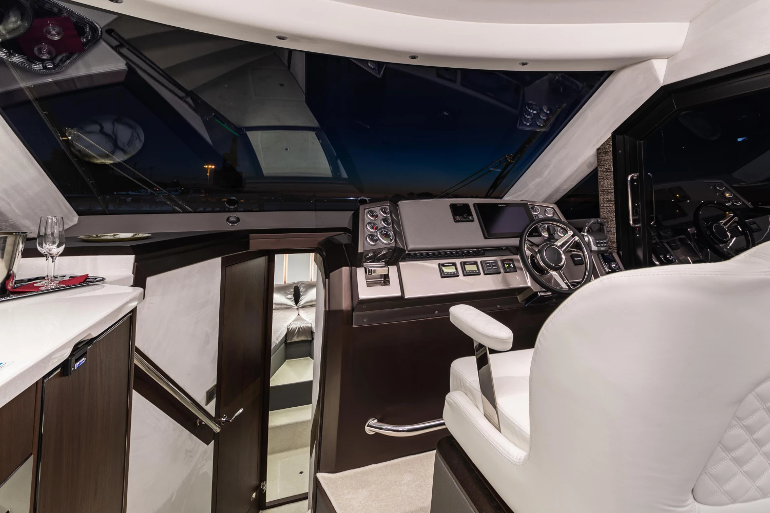 Galeon 400 Fly For Sale Lower Helm