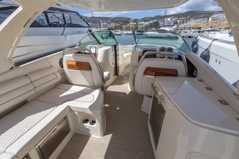 Chris-Craft Launch GT35 For Sale