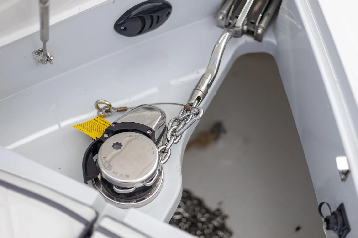 Anchor chain mechanism on 2023 Fairline F//Line 33 yacht.